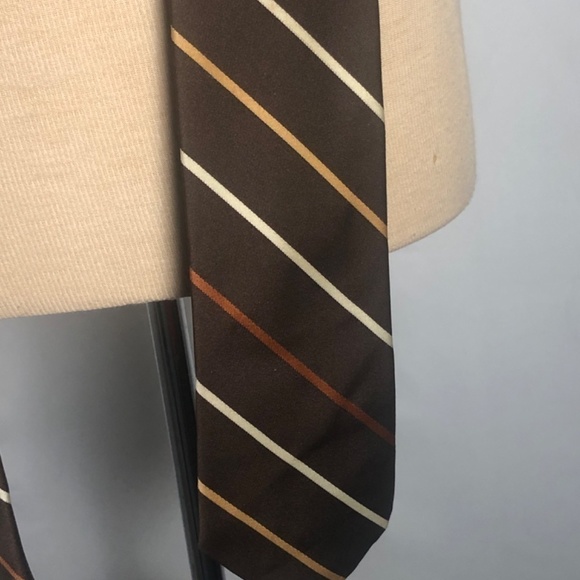 Mens Vintage Brown Tie. From Paris. - Picture 2 of 3